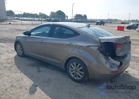 2015 Hyundai Elantra Se z USA, uszkodzony, nr VIN 5NPDH4AE3FH620669